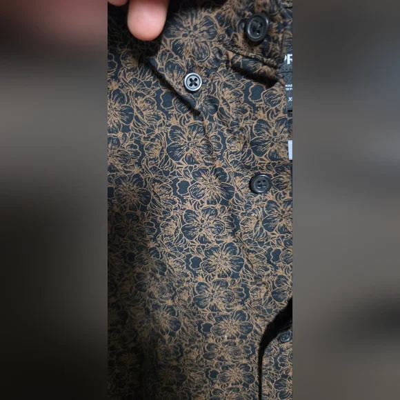 Express Men's Long Sleeve Button-Up Shirt in Brown and Black Pattern - Picture 3 of 5